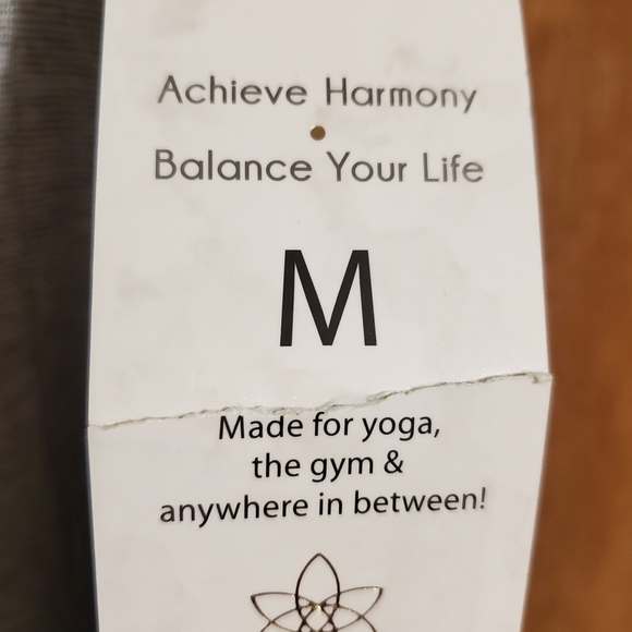 Harmony Balance Nwt. Sz Med. Yoga Gym Dress. Racerback Grey. - Picture 5 of 9